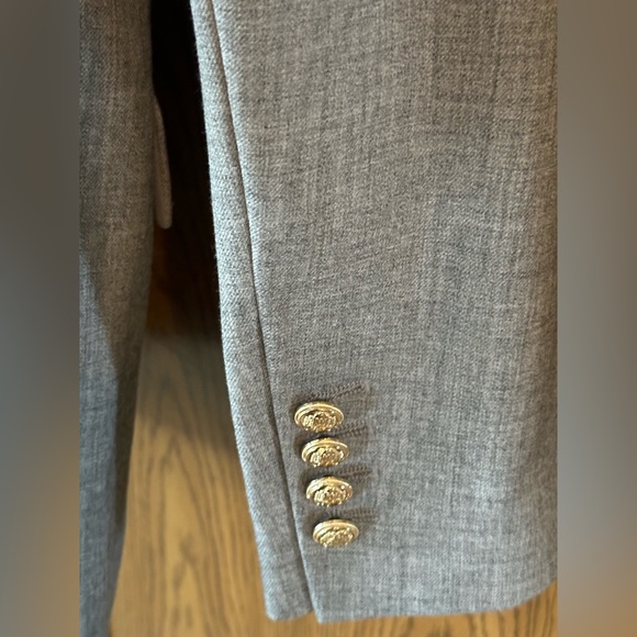 Sale Elite Tahari double breasted blazer get this $395 blazer for only $129 - Picture 4 of 7